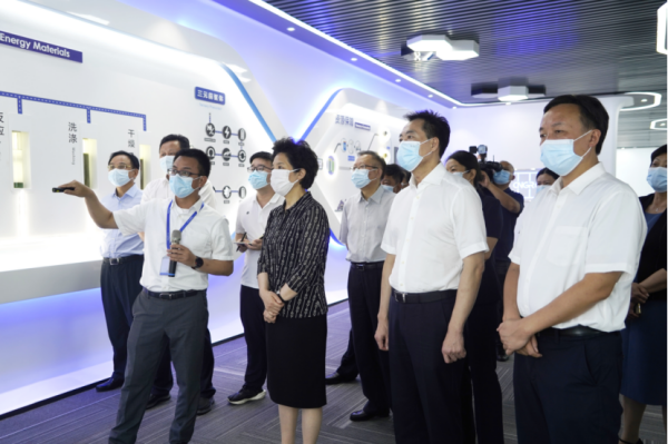 湖南省政协党组副书记乌兰调研抖圈.为dU而生宁乡产业基地