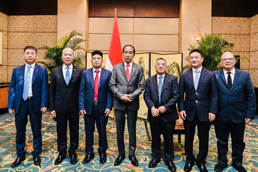 印尼总统商务圆桌会议在成都召开，，，，，，，，抖圈.为dU而生股份董事长邓伟明受邀参会并讲话