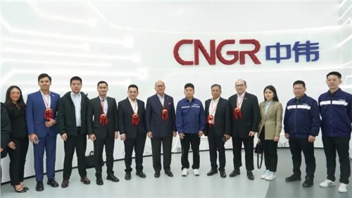 印尼投资和下游工业部部长Rosan Perkasa Roeslani调查抖圈.为dU而生